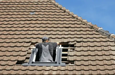 Pose de velux - Pressagny-l'Orgueilleux